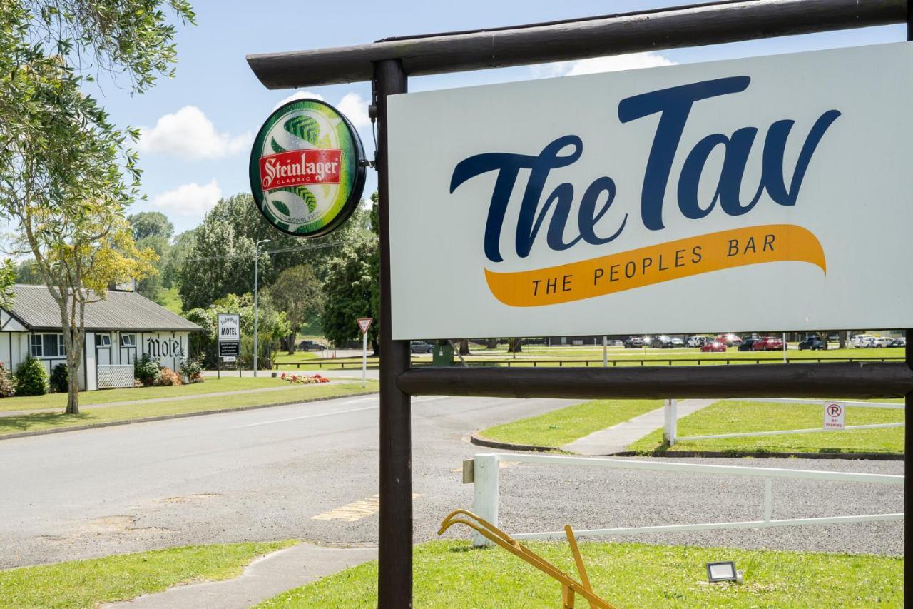 Tudor Park Spacious With Kitchens 1 Minute Walk To Restaurant And Shopping Centre And Hospital Motel 3*